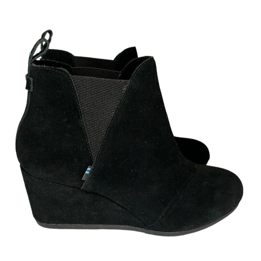 TOMS Kelsey Wedge Bootiesโ Black Vegan Suede Womenโs Size 9